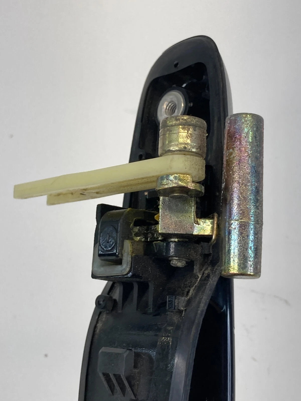 1999-2003 LEXUS RX300 REAR LEFT BACK SIDE EXTERIOR OUTER DOOR HANDLE ASSY OEM