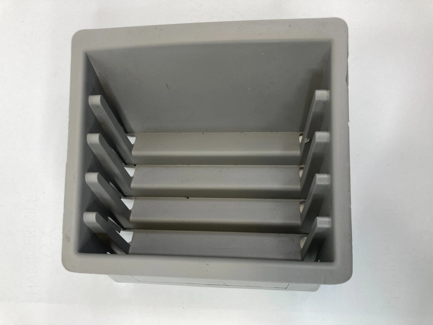 2007-2009 CHEVROLET EQUINOX CENTER CONSOLE COMPARTMENT STORAGE TRAY INSERT OEM