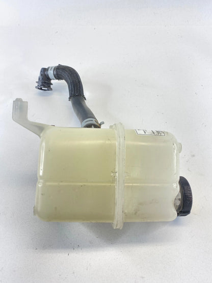10-15 TOYOTA PRIUS BASE 12-17 PRIUS V RADIATOR COOLANT TANK RESERVOIR BOTTLE OEM