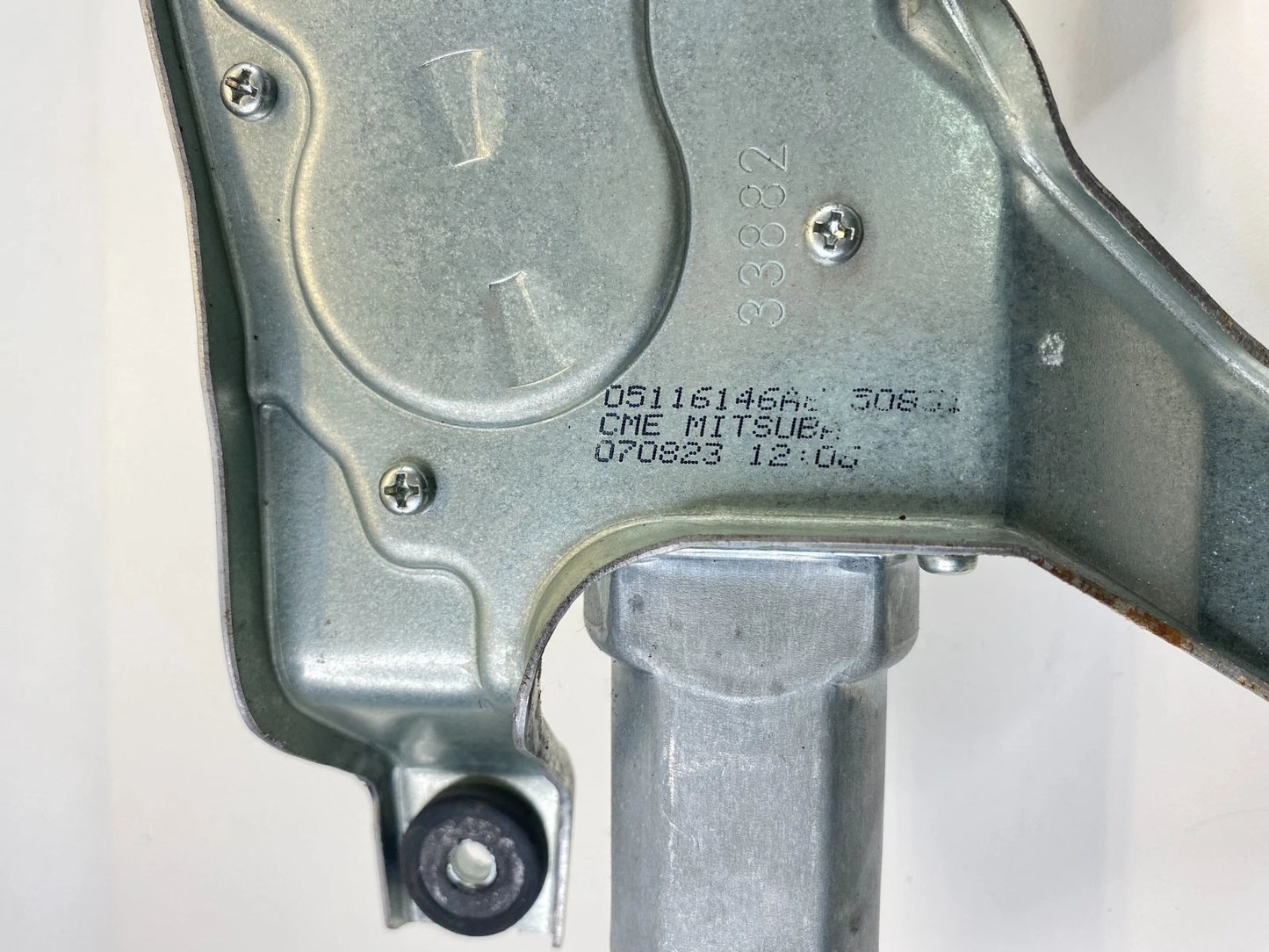 2007-2012 DODGE CALIBER HATCHBACK REAR WINDOW LIFTGATE WIPER MOTOR OEM