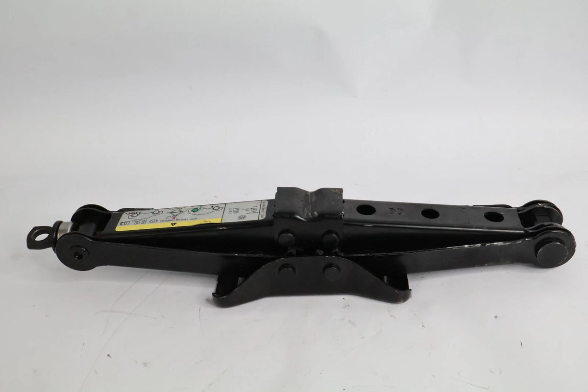 2012-2022 VW VOLKSWAGEN PASSAT EMERGENCY SPARE TIRE KIT JACK TOOL LUG OEM