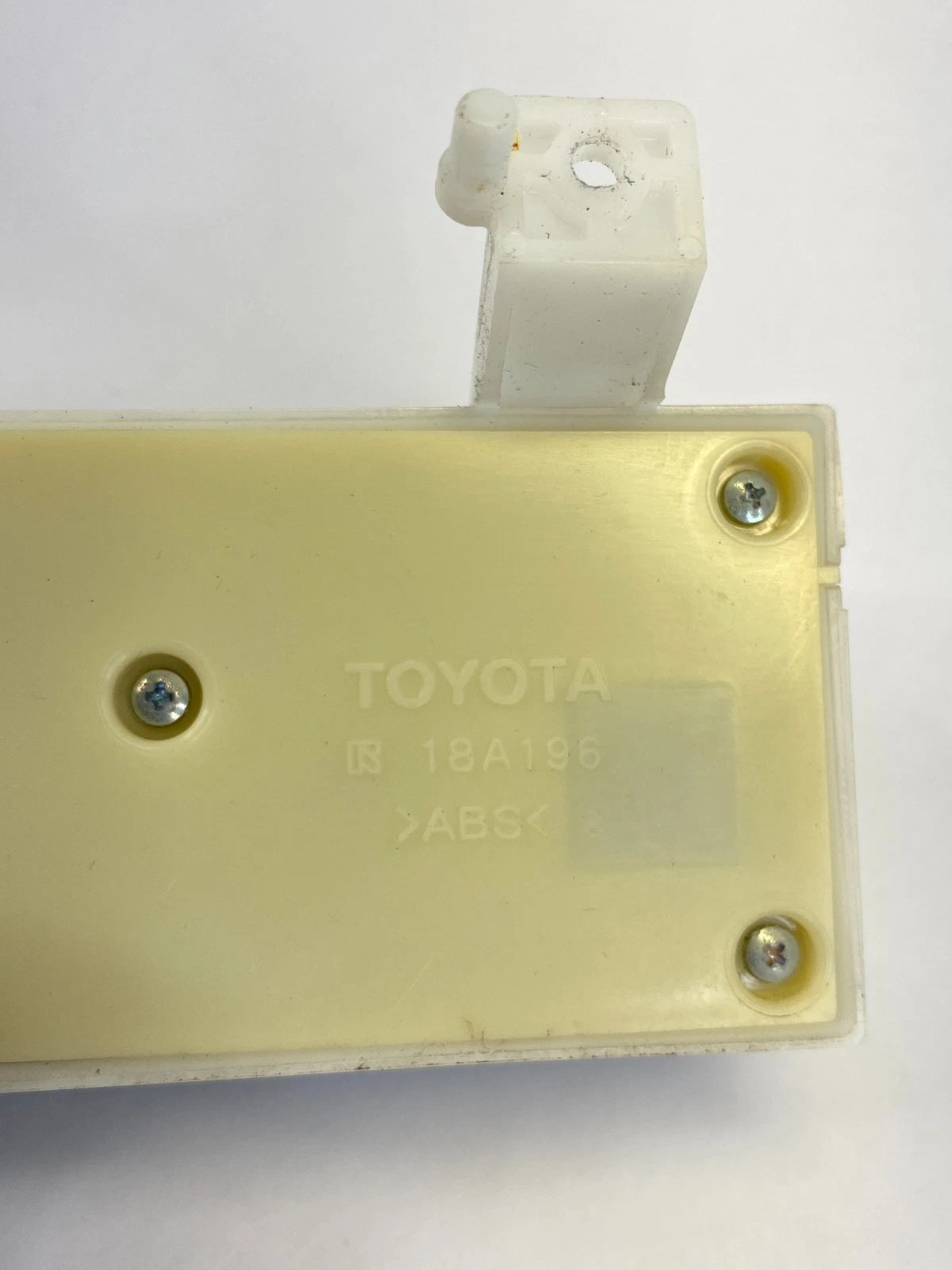 2007-2011 LEXUS GS350 FRONT LEFT DRIVER POWER SEAT ADJUSTMENT SWITCH 84070-30040