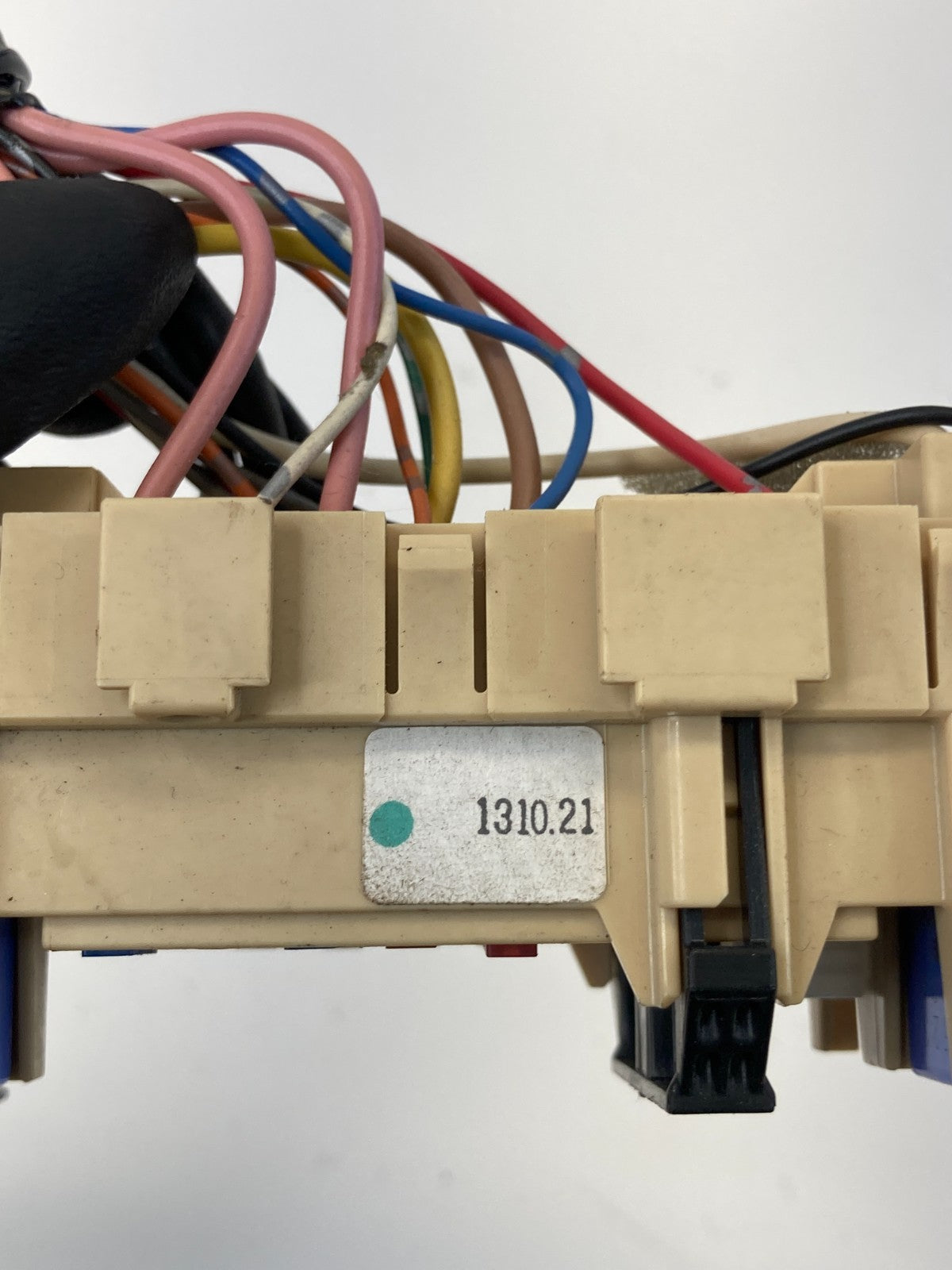 2013-2019 Nissan Sentra 1.8L L4 CVT Interior Under Dash Fuse Junction Relay Box