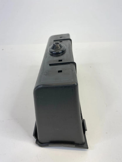 12-15 CHEVY CAPTIVA SPORT FLOOR CONSOLE STORAGE TRAY COIN COMPARTMENT 20817376