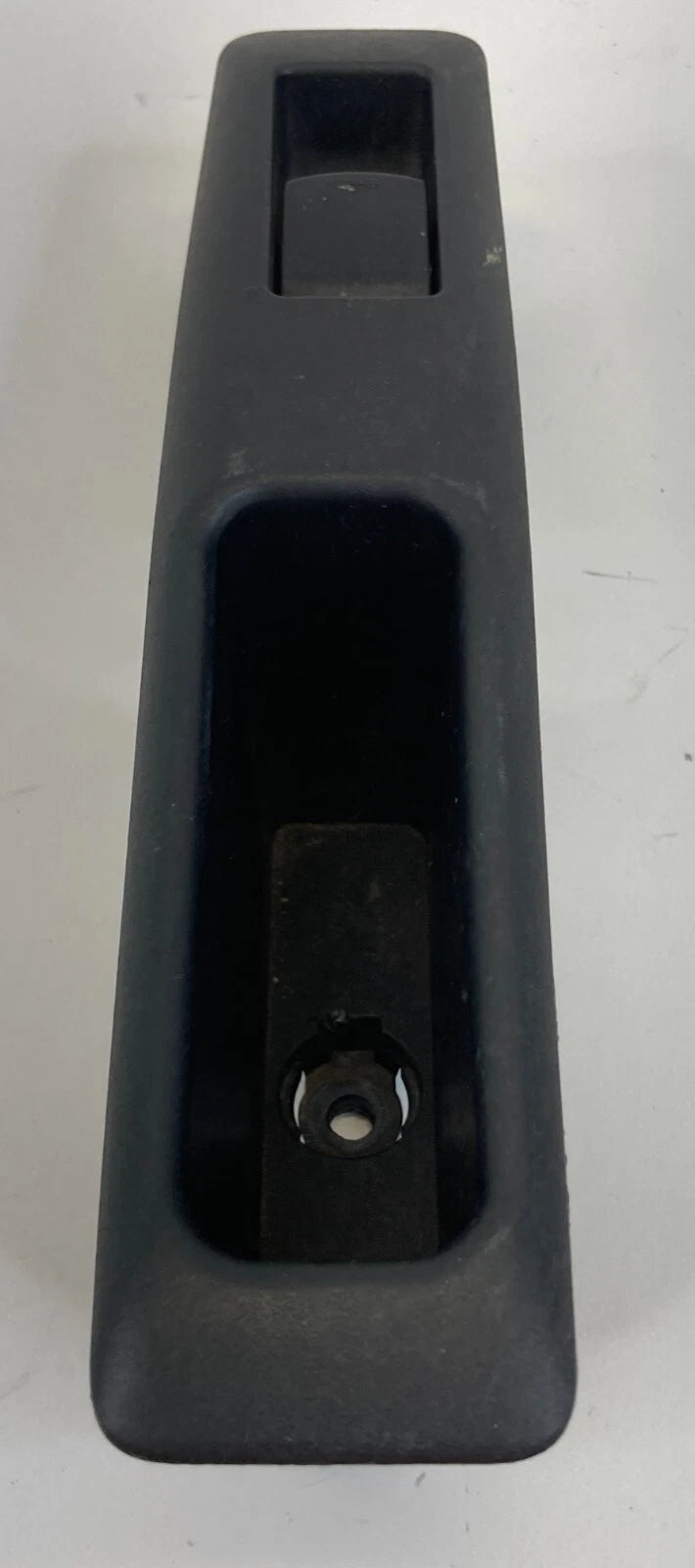 2008-2013 NISSAN ROGUE REAR RIGHT SIDE POWER WINDOW SWITCH W/ BEZEL 82960-JM00A