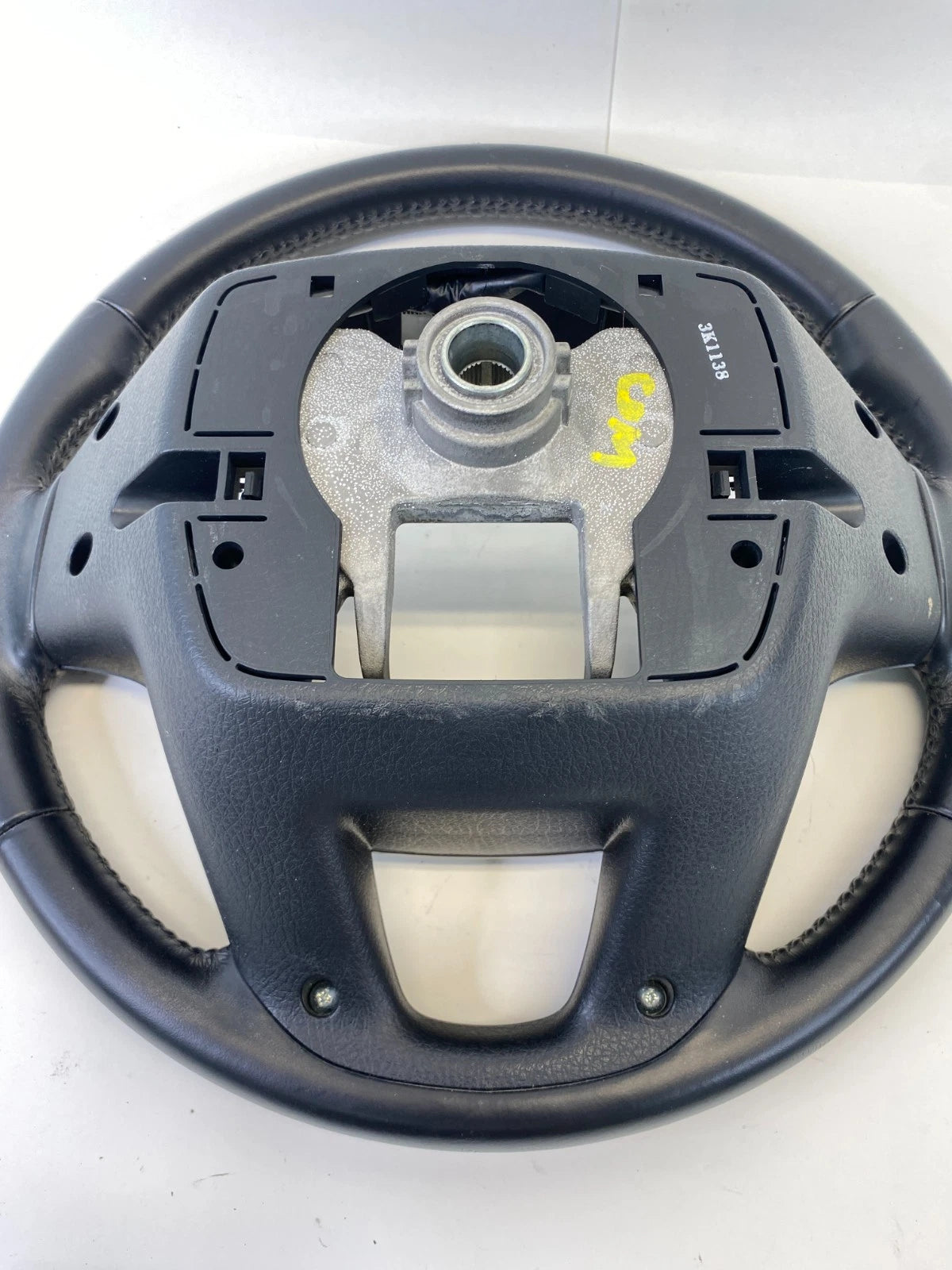 2014 2015 KIA SORENTO STEERING WHEEL W/ MULTIFUNCTIONAL CONTROL SWITCH ASSY OEM