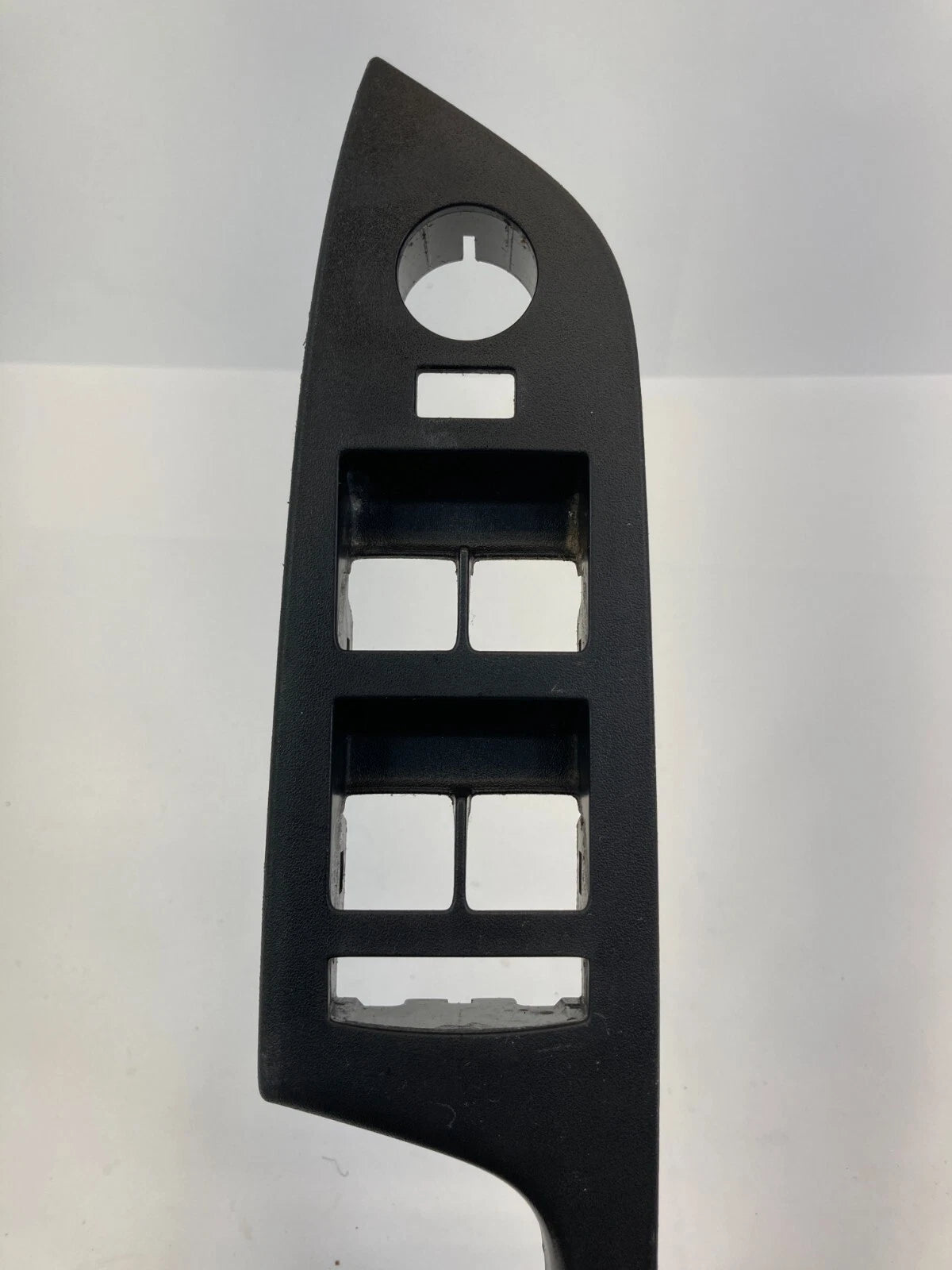 2010-2017 CHEVROLET EQUINOX FRONT LEFT MASTER WINDOW SWITCH BEZEL 25946838 OEM