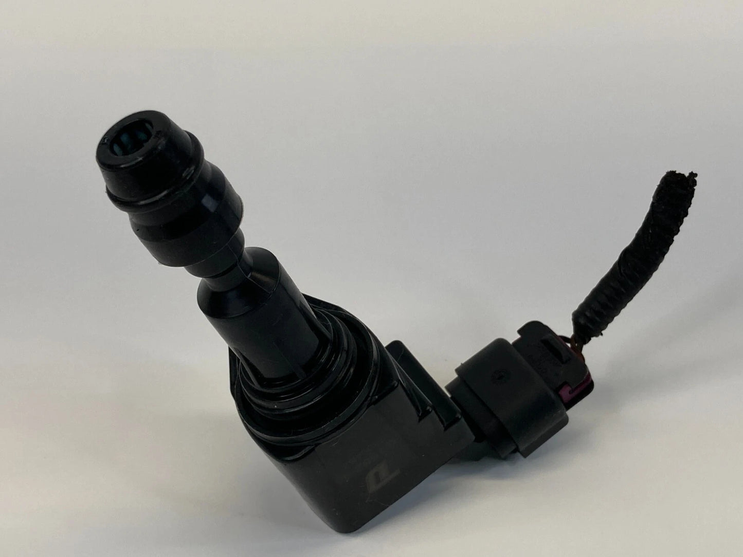 2012-2015 CHEVROLET CAPTIVA SPORT 2.4L IGNITION COIL ASSEMBLY 23094B2 OEM
