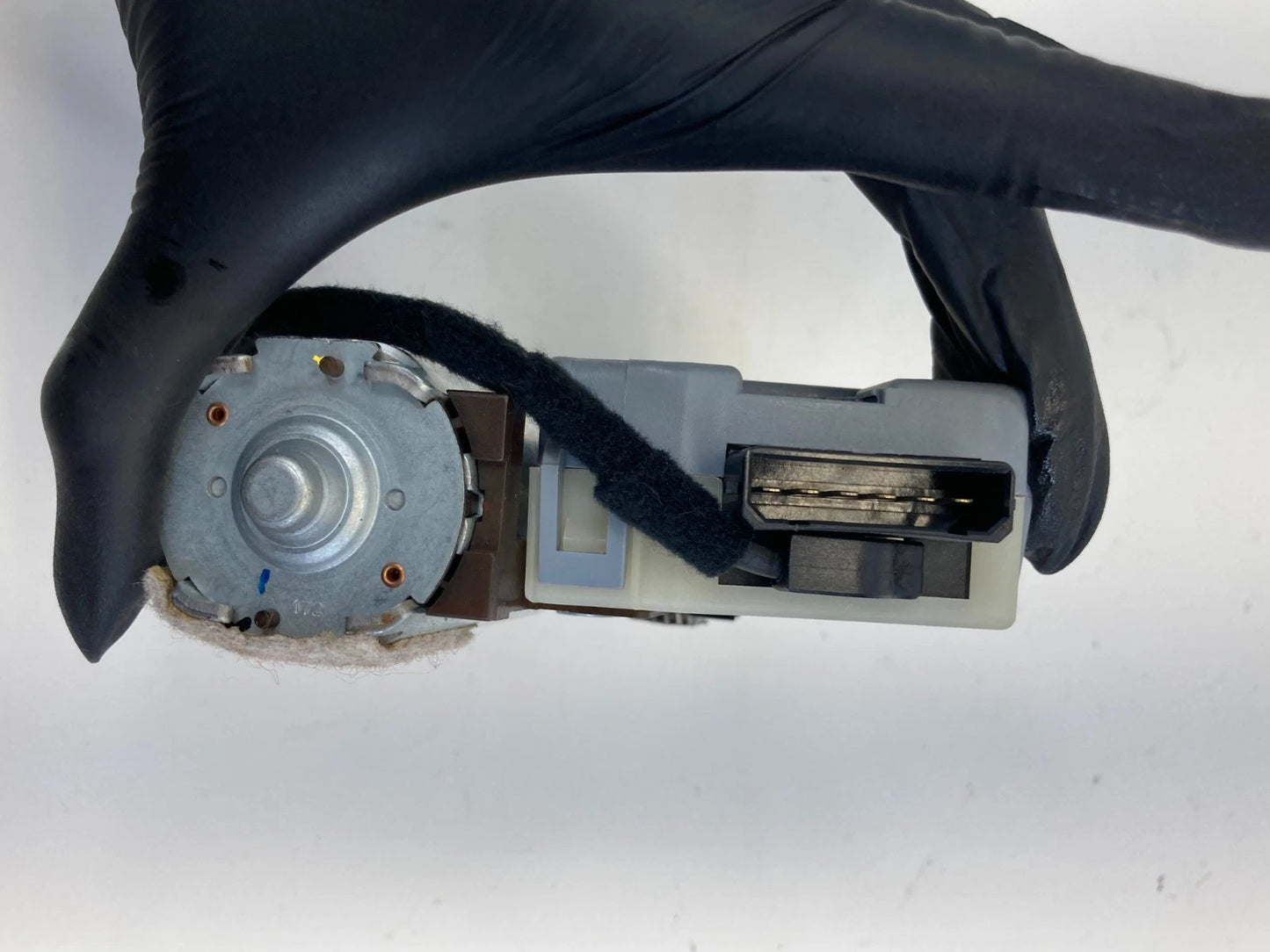 2000-2004 AUDI A6 QUATTRO SEDAN SUNROOF SUN ROOF MOTOR ASSEMBLY 4B0959591D OEM