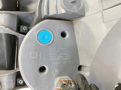 2007-2012 GMC ACADIA LEFT DRIVER SIDE OUTER TAILLIGHT TAILLAMP ASSY 20912757 OEM