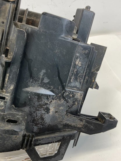 1999 2000 BMW 323i Front Right Passenger Side Headlight Headlamp 1-305-621-748