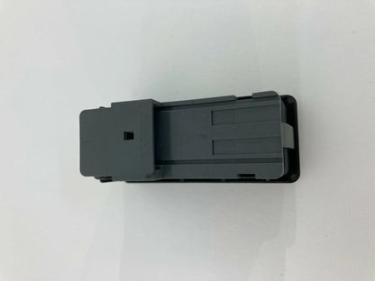 04 05 BMW 545I 04-07 BMW 530I 525I EMERGENCY CALL PUSH BUTTON SWITCH 691847803