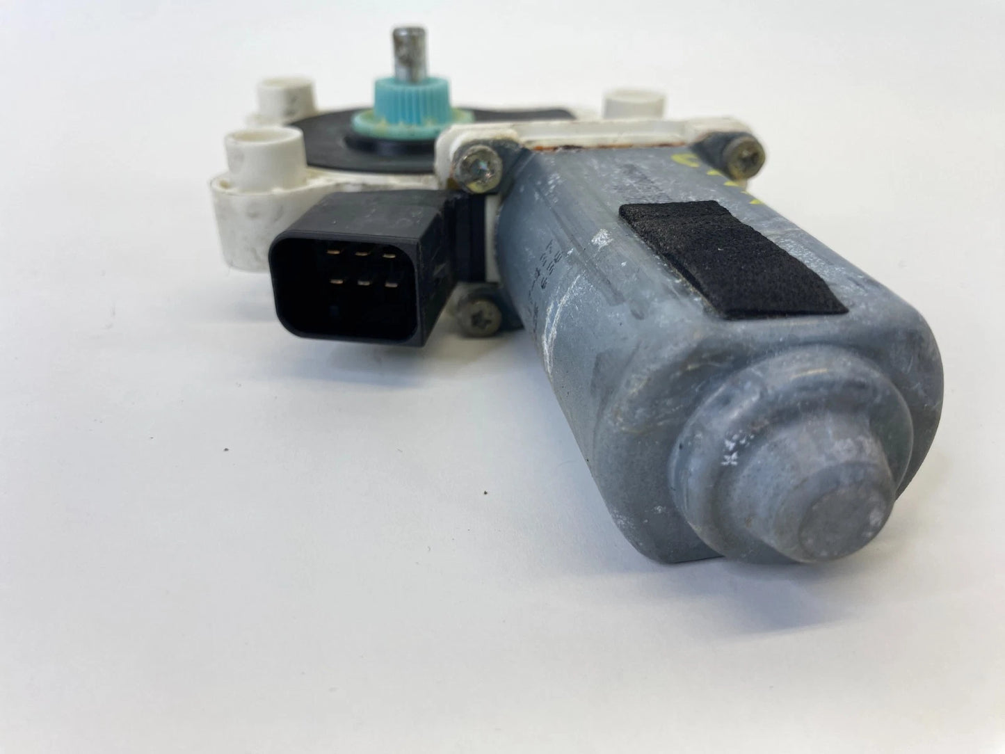 2000-2006 MERCEDES W220 S430 S500 FRONT RH PASSENGER SIDE POWER WINDOW MOTOR OEM