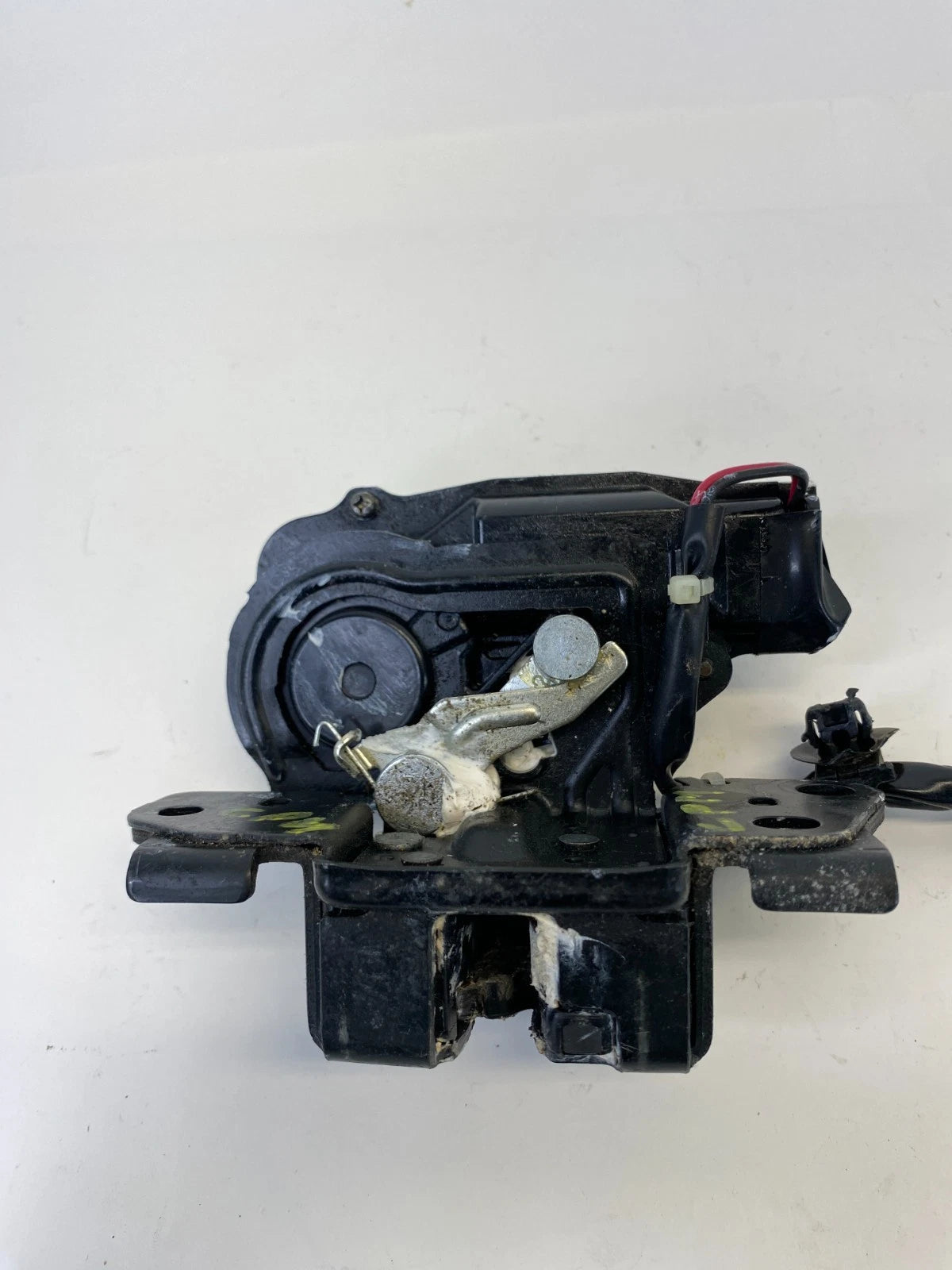 04 05 06 07 08 09 TOYOTA PRIUS REAR TRUNK LIFTGATE LOCK LATCH ACTUATOR OEM