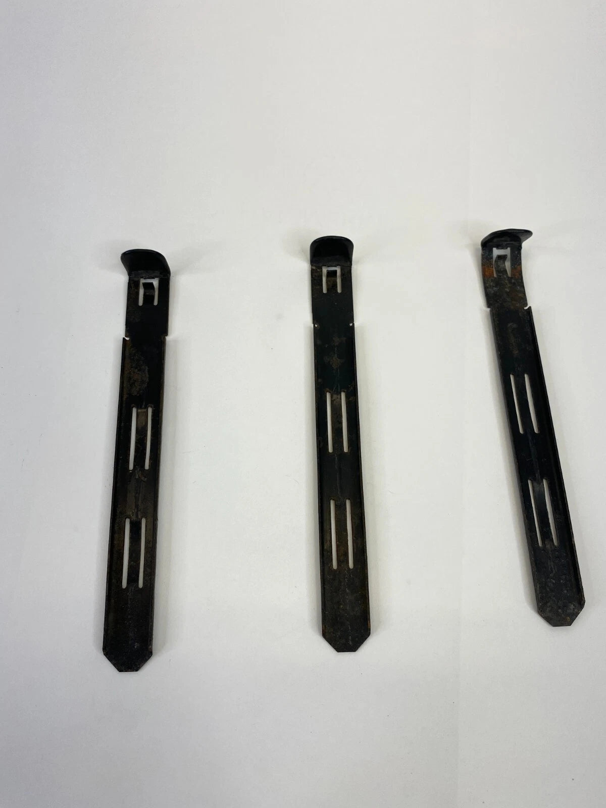 1999 LINCOLN TOWN CAR HEADLIGHT BRACKETS BRACKET SET OF 3 ASSEMBLY OEM