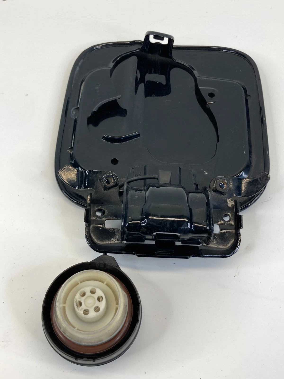 2008-2012 Honda Accord Sedan Gas Fuel Filler Tank Door Lid Cover W/ Cap OEM