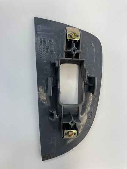 2001-2006 HYUNDAI ELANTRA REAR LEFT SIDE WINDOW SWITCH COVER TRIM 93582-2D000