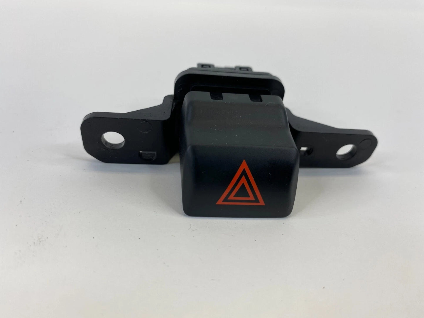 2007-2013 NISSAN ALTIMA EMERGENCY WARNING HAZARD LIGHT BUTTON CONTROL SWITCH OEM