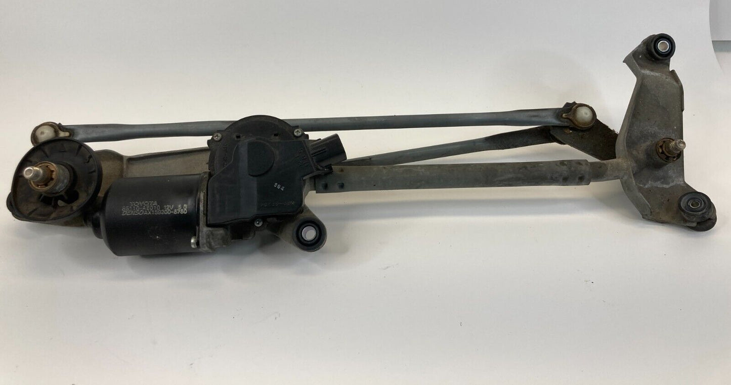 2004-2010 Toyota Sienna Front Windshield Wiper Motor & Linkage 85110-AE010