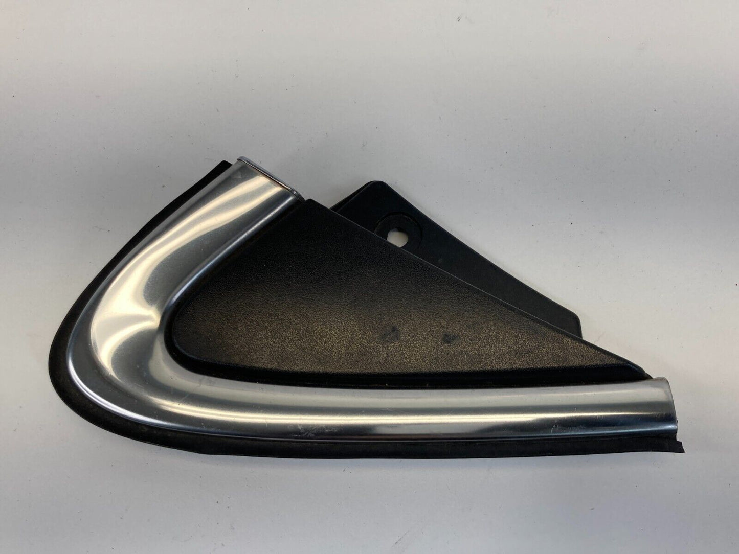 08-12 Buick Enclave Front Right Side Exterior Pillar Corner Cover Molding OEM