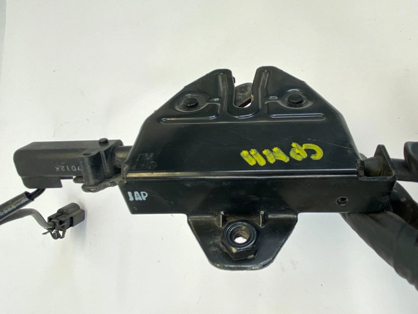 2013-2018 HYUNDAI SANTA FE SPORT FRONT HOOD LOCK LATCH RELEASE ACTUATOR OEM