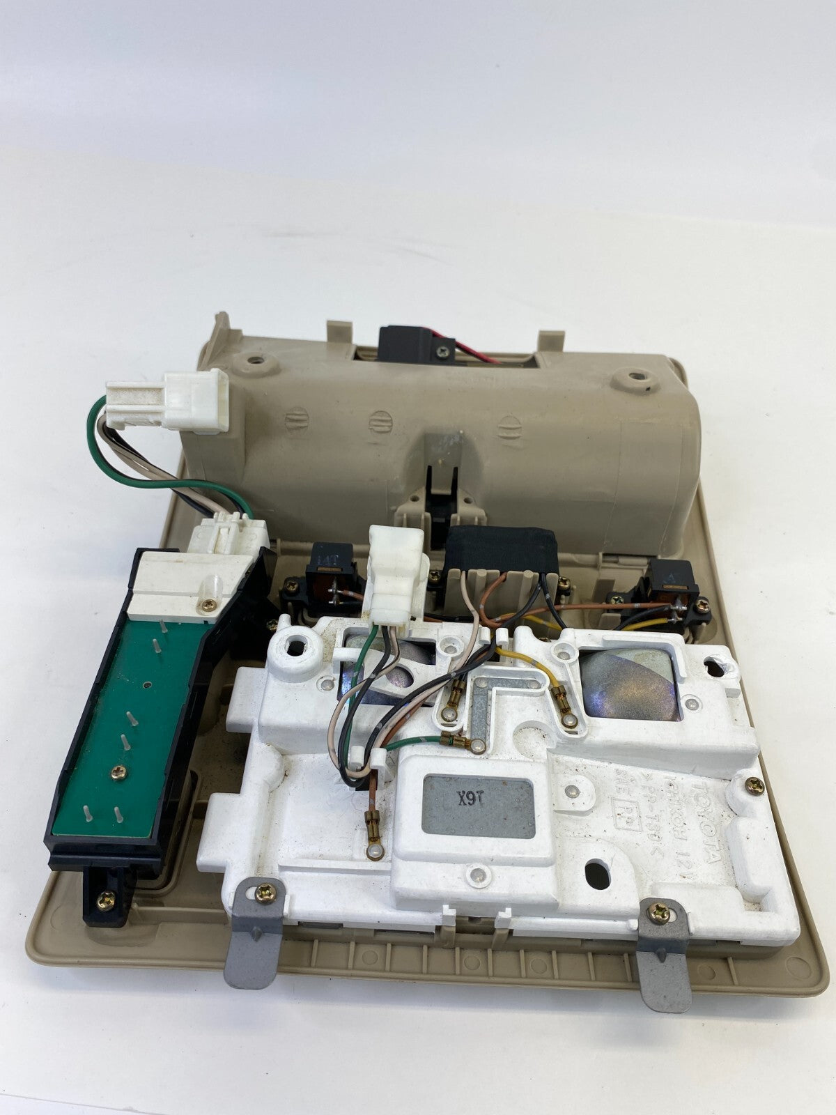 98-05 Lexus GS300 Roof Overhead Console Interior Dome Light Lamp OEM