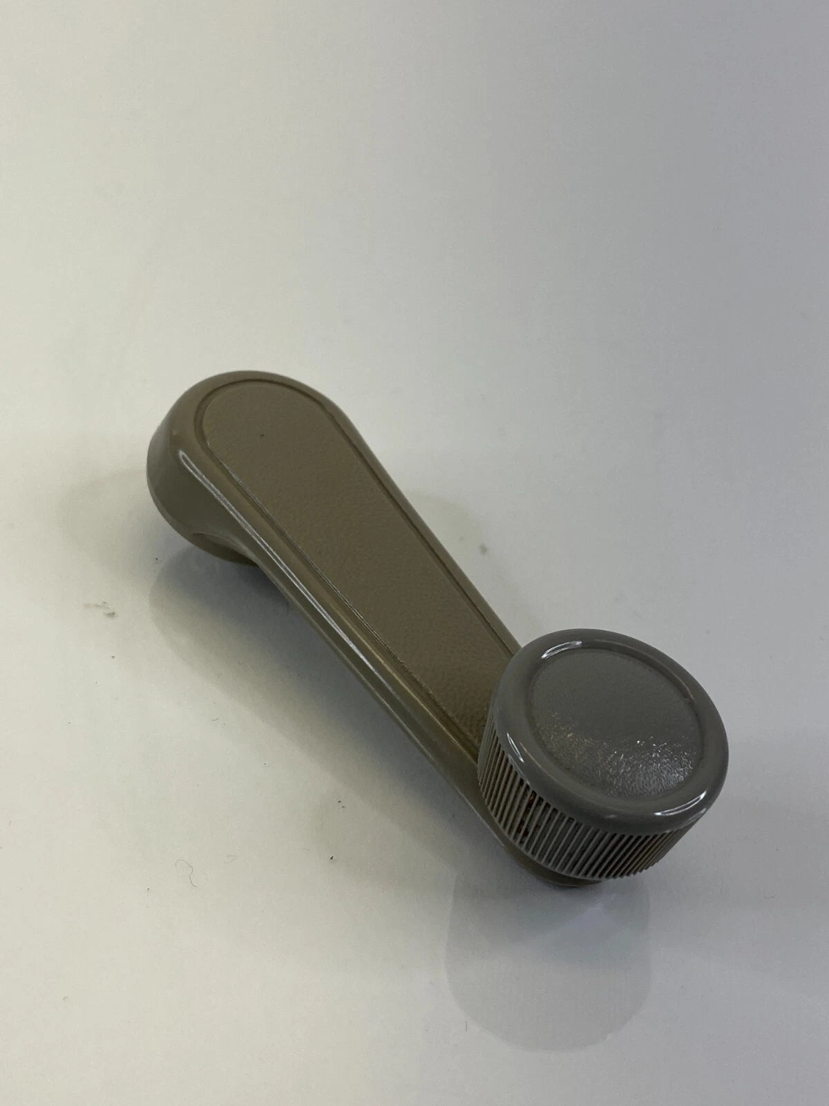 1998-2008 TOYOTA COROLLA REAR LEFT SIDE WINDOW CRANK HANDLE LEVER 69260-01020
