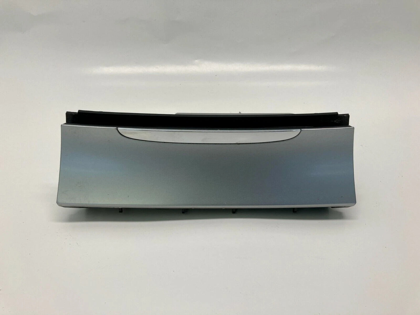 2006-2010 VOLKSWAGEN PASSAT CENTER CONSOLE DASH ASHTRAY ASSEMBLY 3C0857961