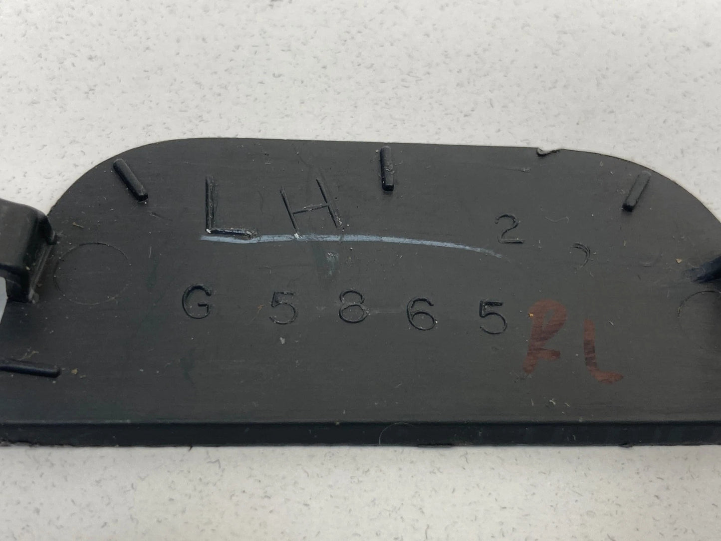 2010-2012 DODGE CALIBER REAR LEFT INNER DOOR PULL HANDLE COVER CAP BEZEL TRIM
