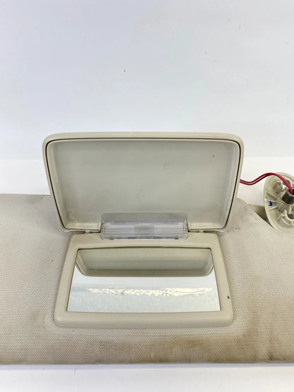 2007-2011 DODGE NITRO RIGHT PASSENGER SIDE SUN VISOR SHADE W/ ILLUMINATION OEM