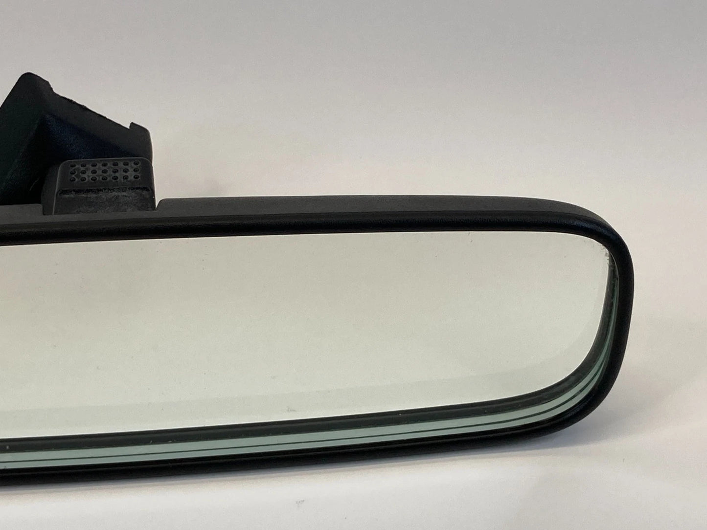 2011-2023 MITSUBISHI OUTLANDER SPORT INTERIOR REAR VIEW MIRROR OEM E4022197