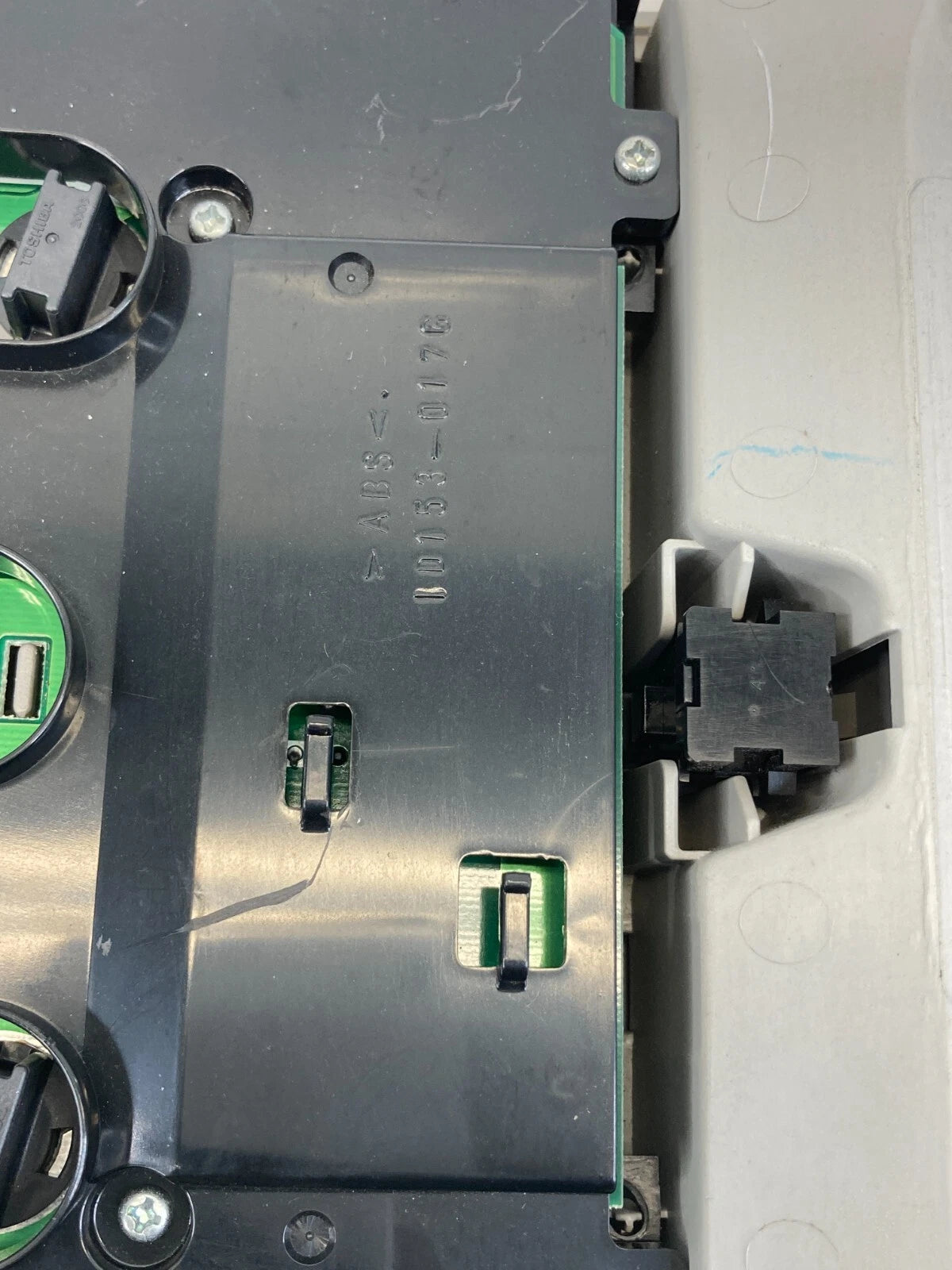 2006-2008 LEXUS IS250 ROOF FRONT OVERHEAD CONSOLE DOME MAP LIGHT LAMP ASSY OEM