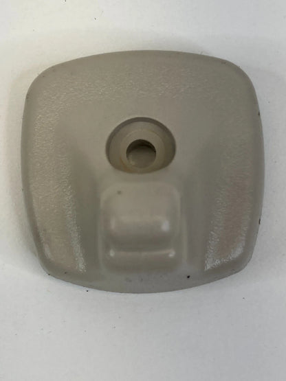 06-08 MITSUBISHI ENDEAVOR FRONT SUNVISOR HOLDER SUPPORT RETAINER CLIP 828226