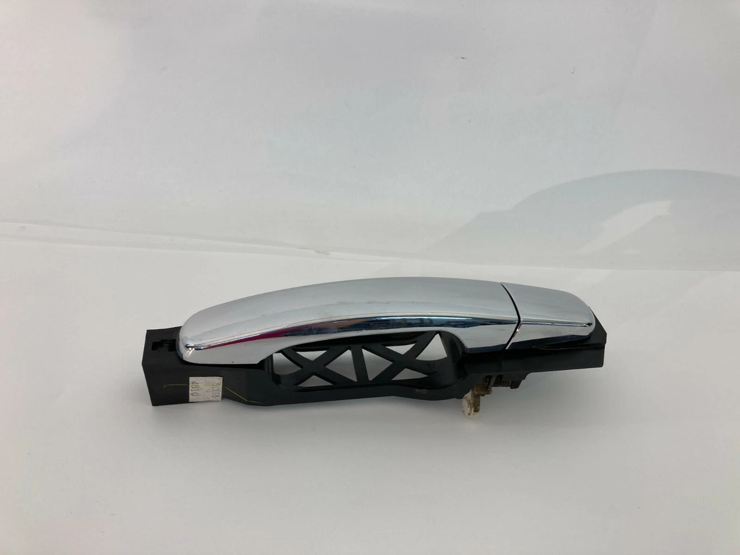07-10 SATURN OUTLOOK FRONT RIGHT PASSENGER SIDE EXTERIOR DOOR HANDLE ASSEMBLY