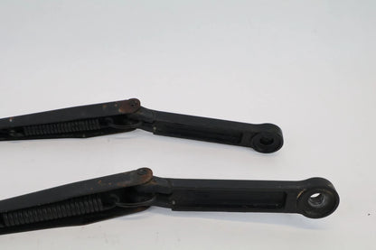 2002-2009 CHEVY TRAILBLAZER ENVOY FRONT WINDSHIELD WIPER ARMS PAIR LH & RH OEM