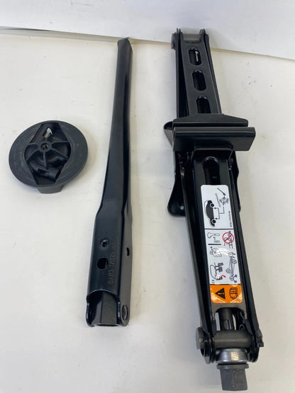 10-19 FORD TAURUS 13-19 INTERCEPTOR SPARE JACK TOOL KIT ASSY 8A83-17080-AC OEM