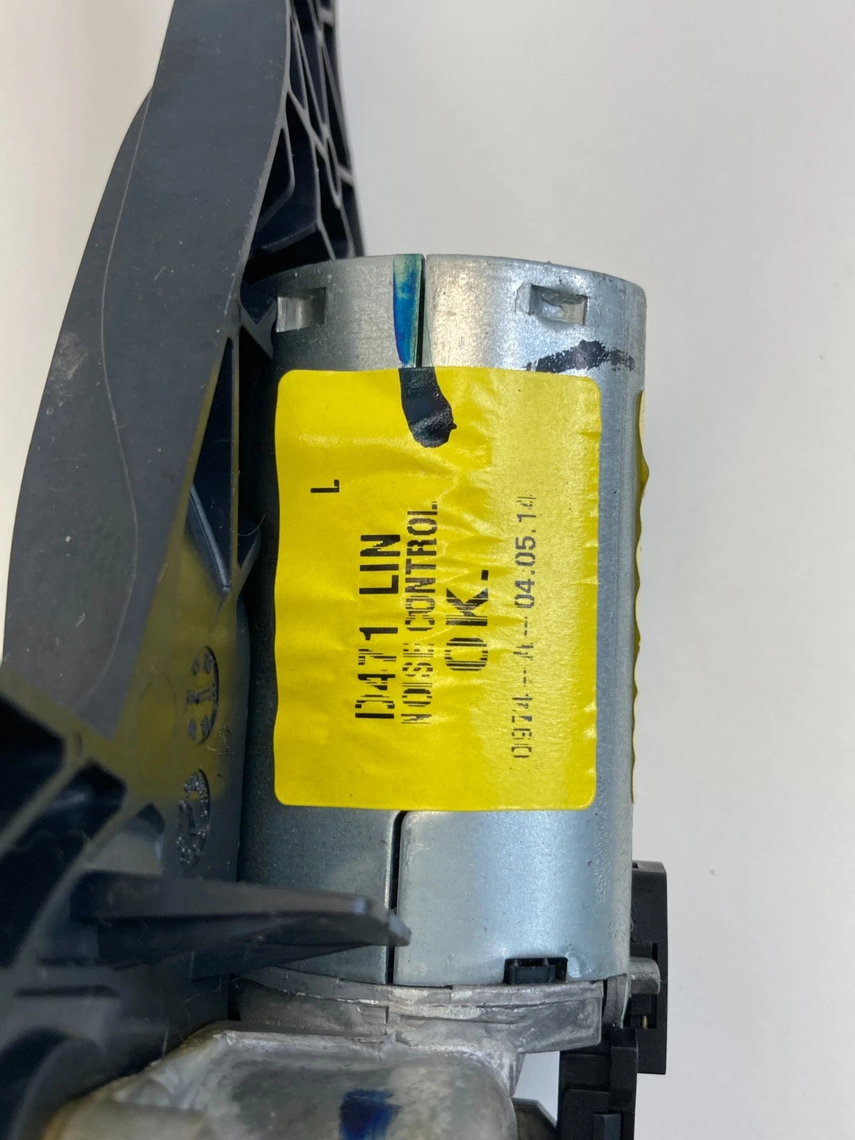 13 14 15 16 17 18 19 Ford Flex Liftgate Rear Wiper Motor DA83-17404-AA OEM