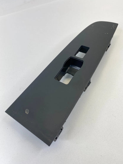 2007-2011 NISSAN ALTIMA FRONT RIGHT DOOR WINDOW SWITCH COVER BEZEL TRIM OEM