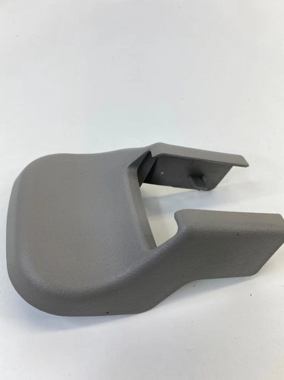01-04 TOYOTA SEQUOIA FRONT RIGHT SEAT LEFT SEAT RAIL TRACK MOUNT BOLT 721370C170