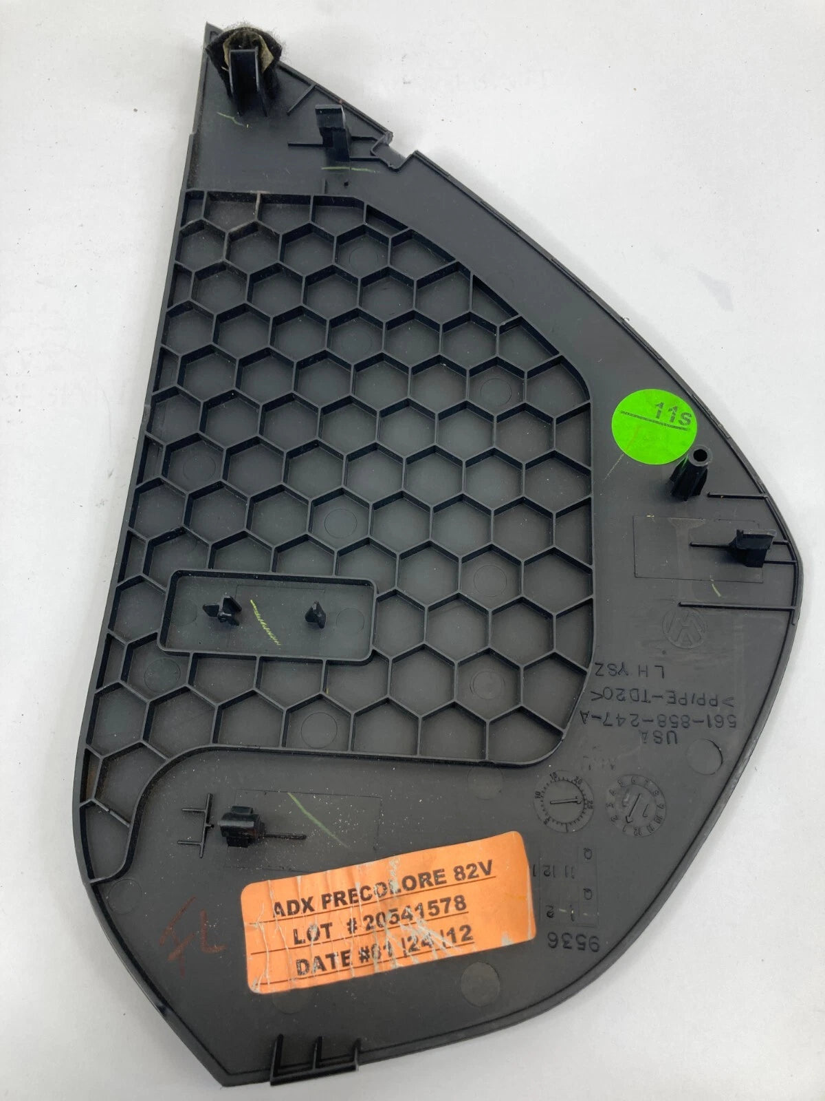 2012-2019 VOLKSWAGEN PASSAT DASH LEFT SIDE END CAP TRIM PANEL COVER 561858247A