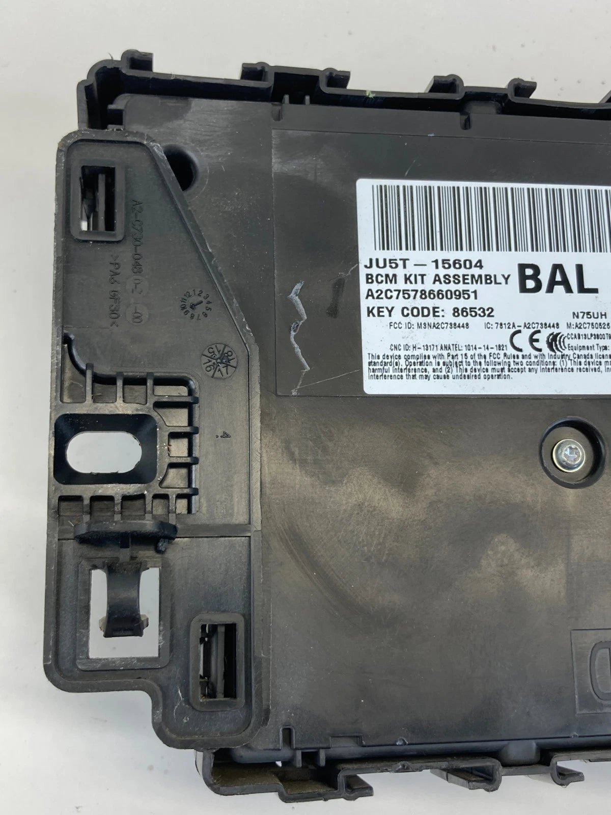 18 19 FORD EXPLORER INTERCEPTOR UTILITY CABIN JUNCTION BLOCK FUSEBOX DG9T14B476B