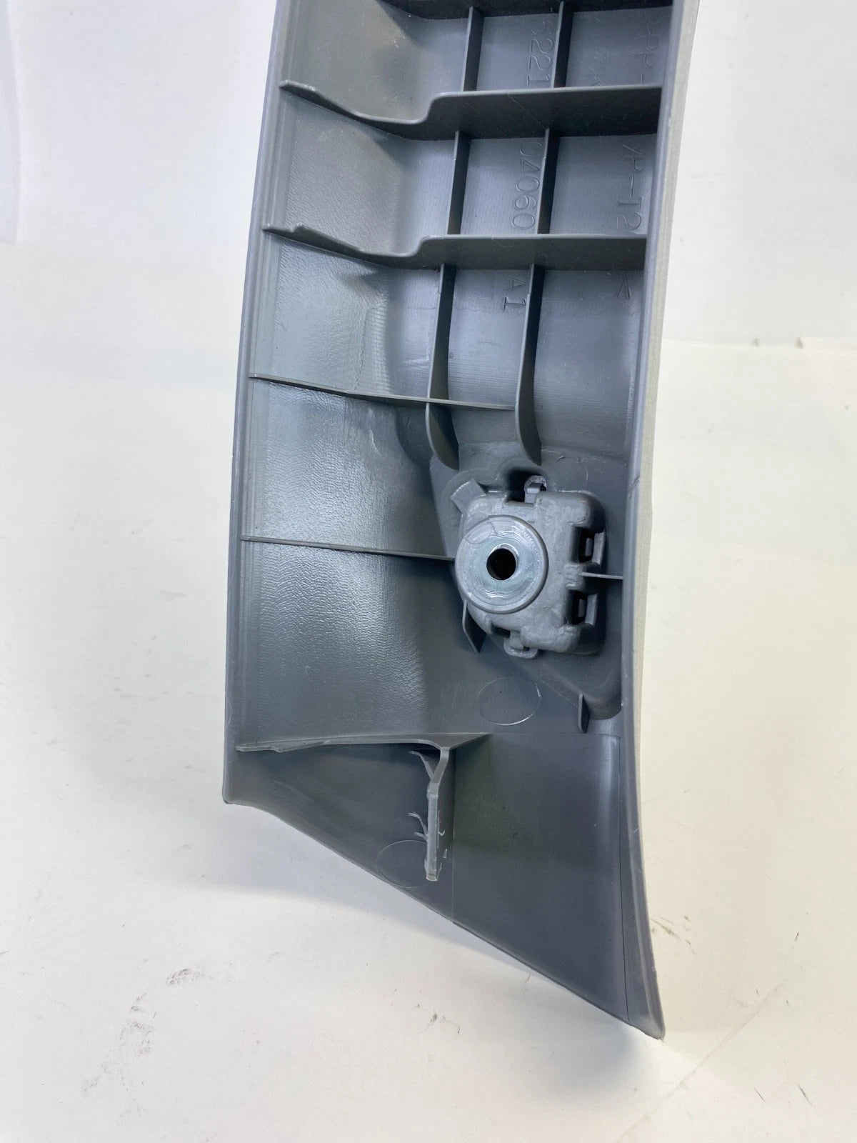 05-15 TOYOTA TACOMA RIGHT PASSENGER WINDSHIELD PILLAR TRIM PANEL W/ HANDLE OEM