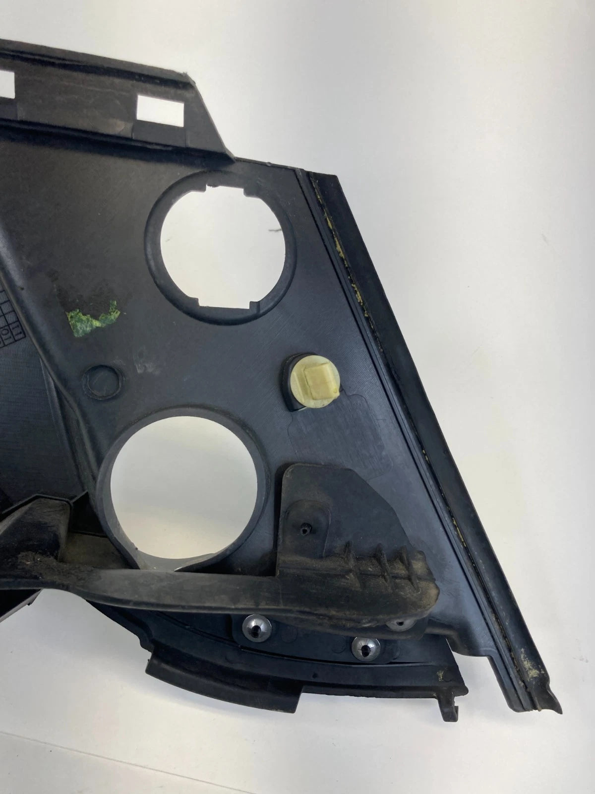 2006-2011 Honda Civic Sedan Front Right Windshield Cowl End Cap Cover OEM