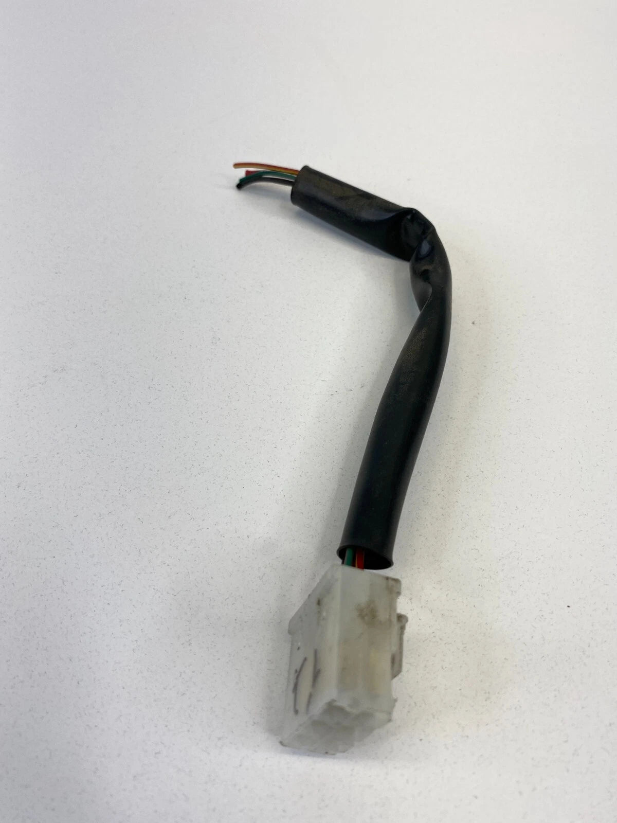 2003 03 CHEVROLET CHEVY TRACKER REAR LEFT TAIL LIGHT TAILLIGHT LAMP WIRE HARNESS