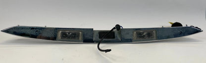 12-16 CHEVROLET SONIC SEDAN TRUNK LID LICENSE PLATE LAMP APPLIQUE TRIM 95103126