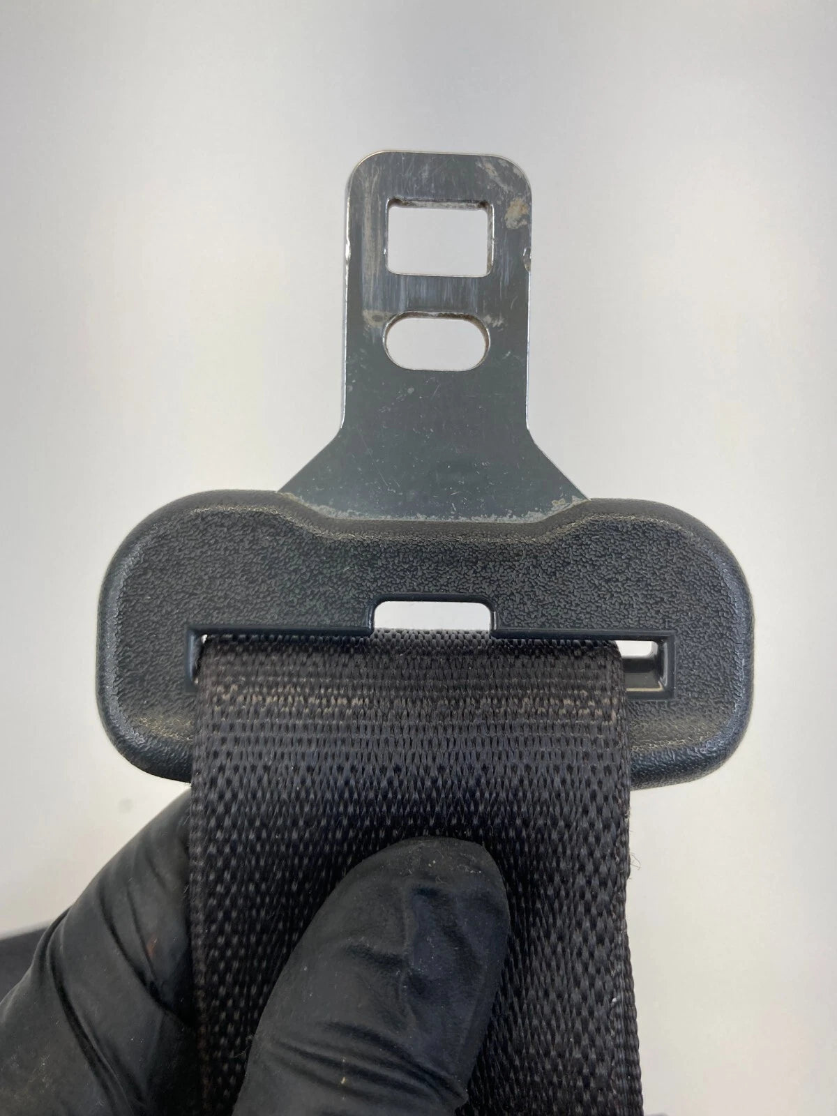 2009 2010 DODGE JOURNEY FRONT LEFT DRIVER SIDE SEAT BELT SAFETY RETRACTOR ASSY