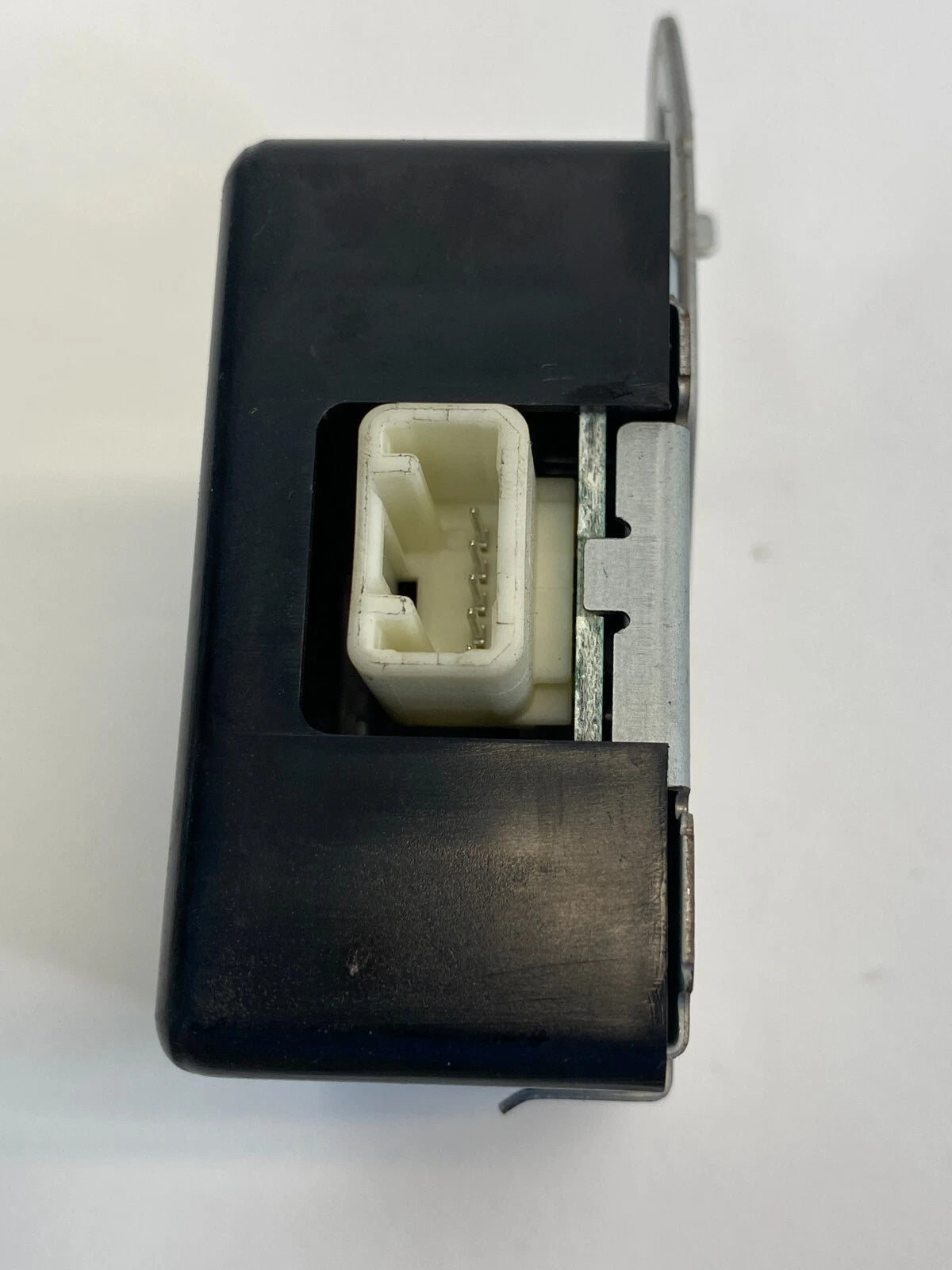 2005-2010 SCION TC 2.4L 16V RECEIVER DOOR CONTROL MODULE 89741-21040 OEM