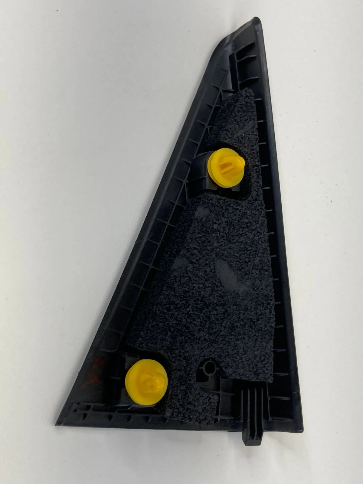 2014-2019 KIA SOUL REAR RIGHT SIDE INTERIOR INNER CORNER COVER TRIM PANEL OEM