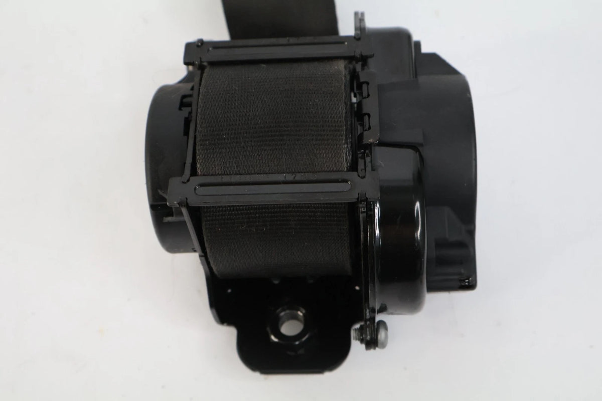 2012 12 FORD FOCUS FRONT LEFT DRIVER SEAT BELT RETRACTOR 617232500C OEM FACTORY