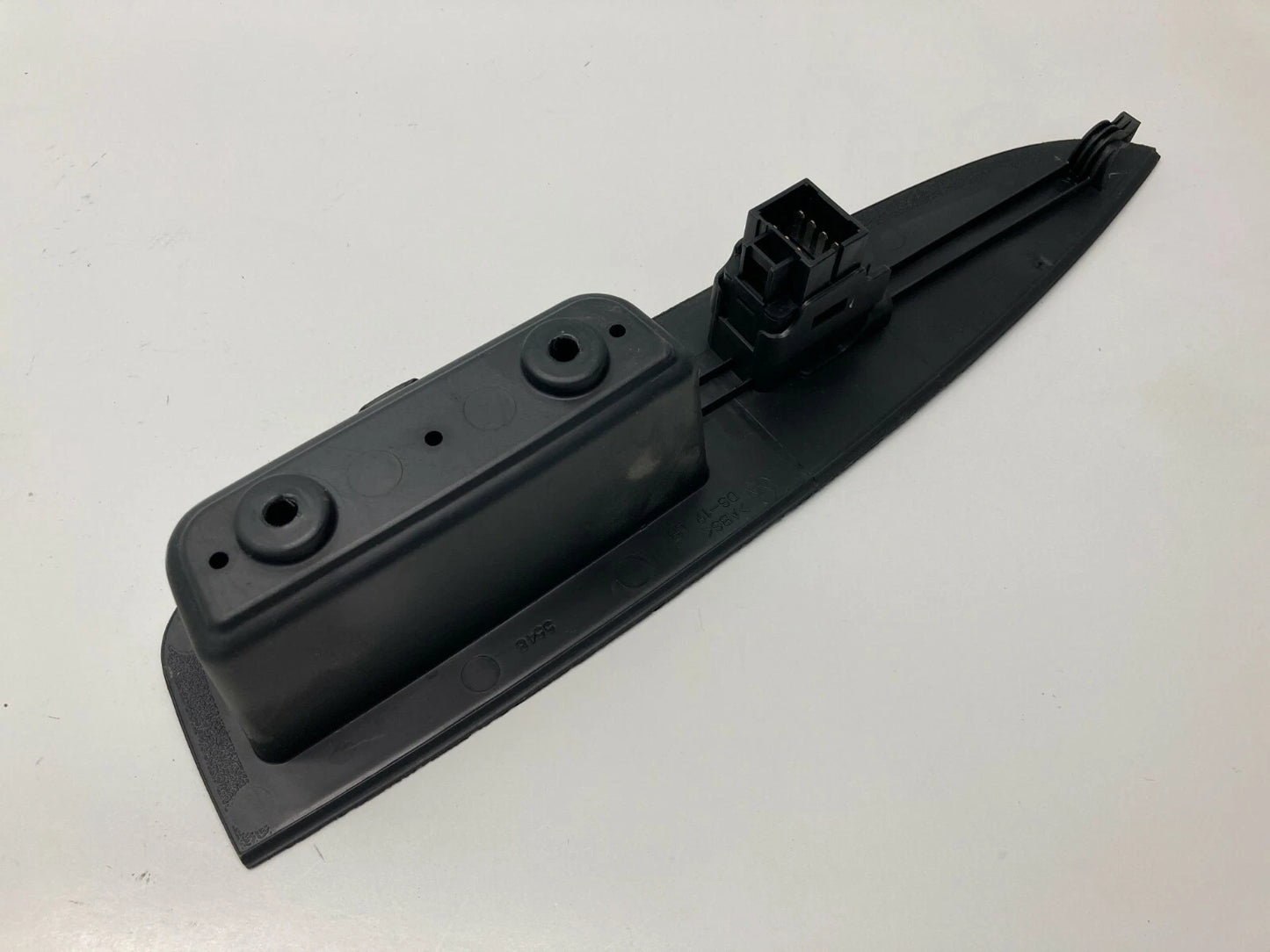 07 08 09 SATURN AURA REAR LEFT DRIVER SIDE POWER DOOR WINDOW SWITCH OEM